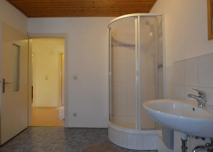 Charming Holiday In Dhron ノイマゲン・ダオン